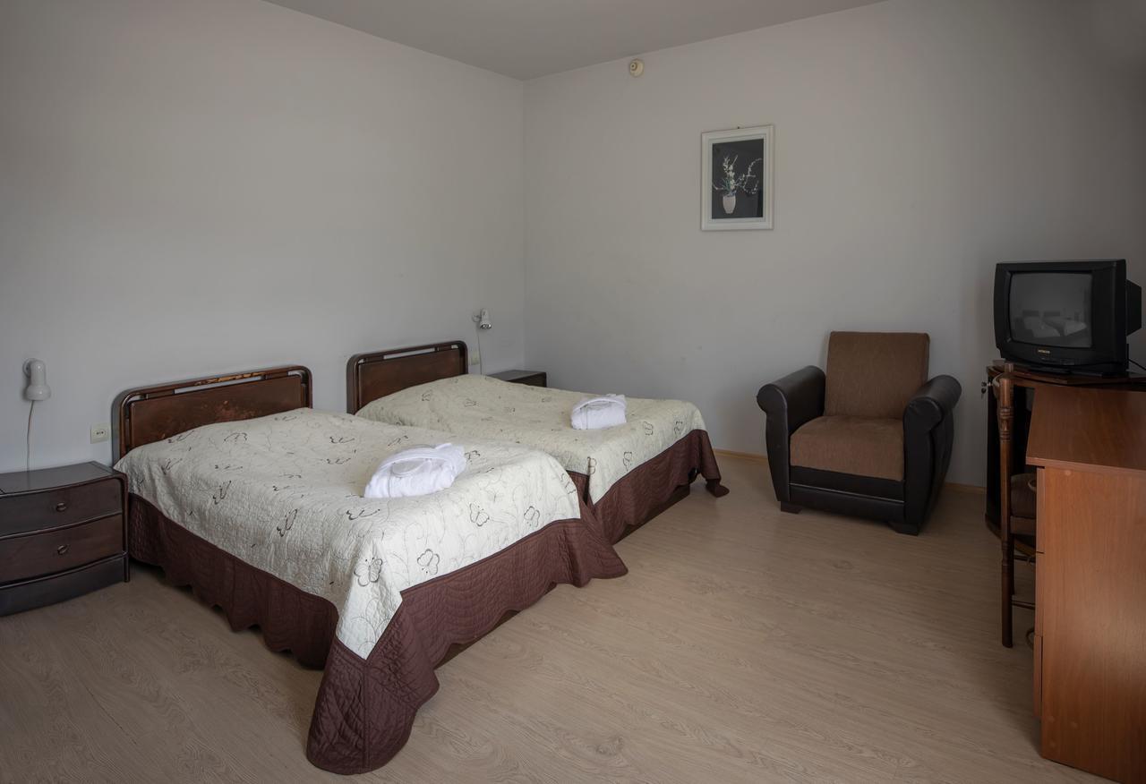 Leader Hotel Gori Exterior photo